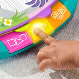 Fisher Price Musical Book Czech Version edukativna knjiga kontrastnih boja 1 kom | shoptok.hr
