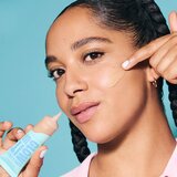 Rimmel London Kind & Free Glow It Up Moisturising Skin Tint puder normalna 30 ml nijansa 150 Rose Vanilla | shoptok.hr