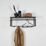 Spinder Design Črn kovinski stenski obešalnik s polico Rex – | Shoptok.si