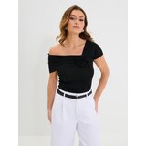 Sinsay Kratke hlače s peglom | shoptok.hr