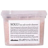 Davines S.p.A. , Italija. Davines Essential SOLU Sea Salt Scrub Cleanser 250ml | ePonuda.com