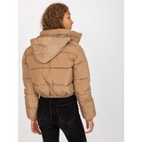 Fashion Hunters Iseline camel short winter jacket with hood cene