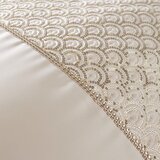 Catherine Lansfield Bež posteljnina za zakonsko posteljo iz mikrosatena 200x200 cm Deco Sequin – | Shoptok.si