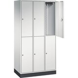 C+P Dvonadstropna jeklena garderobna omara INTRO, ŠxG 920 x 500 mm, 6 predelkov, korpus svetlo siv, vrata svetlo siva | Shoptok.si