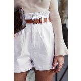 Beloved Elias jeans kratke hlače s pasom bele | Shoptok.si