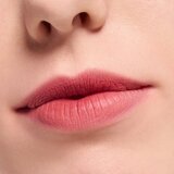 Essence Blur Soufflé mat tekući ruž za usne nijansa 07 Main Character 3.6 ml | shoptok.hr