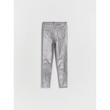 Reserved - Slim high waist sjajne traperice - srebrna | shoptok.hr