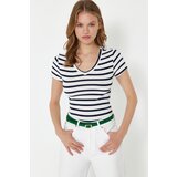 Trendyol Navy Blue Striped Premium Viscose/Soft Fabric V-Neck Fitted Stretch Knitted Blouse cene