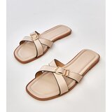 Gemre Beige flip-flops with decorative buckle on strap Flius | shoptok.hr