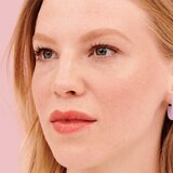 Benefit Gimme Brow+ Volumizing Pencil vodoodporen svinčnik za obrvi za volumen odtenek 1 Cool Light Blonde 1,19 g | Shoptok.si