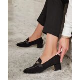 Resti Elegant women's moccasins on a low post Oflem | ePonuda.com