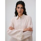 Reserved Košulja s visokim udjelom modalnih vlakana - boja kože | shoptok.hr