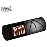 Scool Okrugla pernica Never give up SC2522 | ePonuda.com