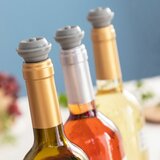  Vakuumska črpalka in zamaški za vino Winuum InnovaGoods (4 vtiči) | Shoptok.si