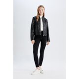 Defacto Regular Fit Zippered Faux Leather Jacket Cene