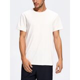 Reserved Regular pamučna majica kratkih rukava - krem | shoptok.hr