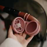 Petite&Mars Silikonska škatlica za dudo, Dusty Rose | Shoptok.si