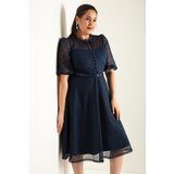 Lafaba Women's Navy Blue Lace Plus Size Midi Evening Dress Cene