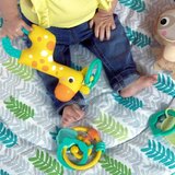 Kids II Podloga za igru Hug & Cuddle Bright Starts | ePonuda.com