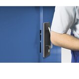 C+P Omara s krilnimi vrati z akrilnim steklom, VxŠxG 1200 x 930 x 500 mm, 2 polici, svetlo sive / rubinasto rdeče barve | Shoptok.si