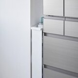 YAMAZAKI Mat bela jeklena kopalniška polica 48x80,5 cm Tower – | Shoptok.si