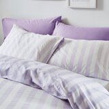 Sassy B Bela/svetlo vijolična podaljšana posteljnina za zakonsko posteljo 230x220 cm Stripe Tease – | Shoptok.si