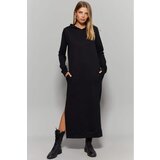 Cool & Sexy Women's Black Slit Hooded Maxi Dress Cene