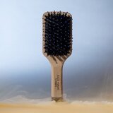 Hair Rituel by Sisley The Pocket Brush Radiance & Softness krtača za sijaj in mehkobo las 1 kos | Shoptok.si