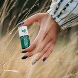 Semilac UV Hybrid BioColor gel lak za nohte z uporabo UV/LED lučke odtenek 725 Dark Berry 7 ml | Shoptok.si