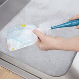 Babymoov Baby Bottle Brush 2 in 1 četka za čišćenje 2 u 1 1 kom | shoptok.hr