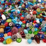 Playbox barvne steklene kroglice za taljenje, dekorativne, pakiranje 1 kg. | Shoptok.si