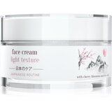 REVOX MC Face Cream Light Texture dnevna krema za lice za sve vrste kože 50 ml za žene | shoptok.hr