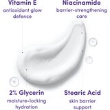 Dove French Lavender & Oat Milk French Lavender & Oak Milk pena za prhanje 200 ml | Shoptok.si
