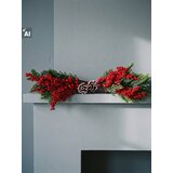 Sinsay Božićna viseća dekoracija s grančicama cedra, bobicama i šiškama | shoptok.hr