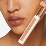 Gucci Glow Oil-In-Water Tint Liquid Lipstick bleščeča vlažilna tekoča šminka odtenek 130 Elsa Hazel 6.5 ml | Shoptok.si