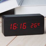  Lesena LED budilka črna Cene