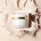 Sisley Sisleÿa L'Integral Anti-Age Fresh Gel Cream luksuzna krema proti gubam za mešano do mastno kožo 50 ml | Shoptok.si