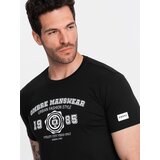 Ombre T-shirt męski z nadrukiem w stylu college – czarny Cijene