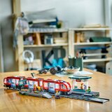 Lego City: Tramvaj s postajo | Shoptok.si