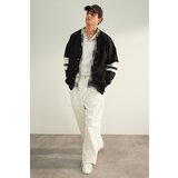 Trendyol Black Men's Regular/Regular Fit Sweatshirt with Stripes on the Sleeves and a Pile Interior, Cardigan. | shoptok.hr