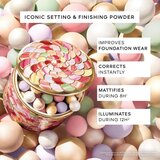 Guerlain Météorites Light Revealing Pearls of Powder tonirani biseri za obraz odtenek 02 Cool / Rosé 20 g | Shoptok.si