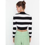 Trendyol Pulover črna / bela | Shoptok.si