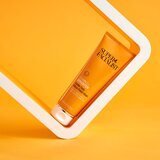 Super Facialist Vitamin C+ Brighten posvjetljujući piling za lice, vrat i dekolte 125 ml | shoptok.hr