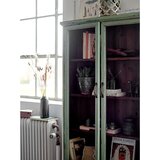 Bloomingville Svetlo zelena stenska vitrina iz masivne jelke 81x122x18 cm Hazem – | Shoptok.si