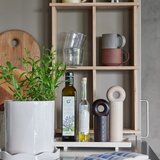 OYOY Living Design Ročno poslikan okrasni cvetlični lonec iz kamenine ø 16,5 cm Nami – | Shoptok.si