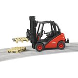 Bruder Linde H30D viličar s 2 palete | shoptok.hr
