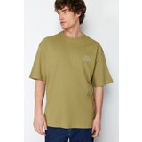 Trendyol Men's Pale Khaki Oversize/Wide-Fit Fluffy Text Printed 100% Cotton T-Shirt Cene