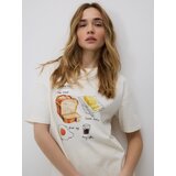 Reserved Majica kratkih rukava s printom - krem | shoptok.hr