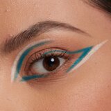 NYX Professional Makeup Epic Wear Liner Stick vodoodporni svinčnik za oči odtenek 09 - Pure White 1.2 g | Shoptok.si