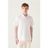 Avva Men's White Buttoned Collar 100% Cotton Thin Short Sleeve Standard Fit Normal Cut Shirt Cene